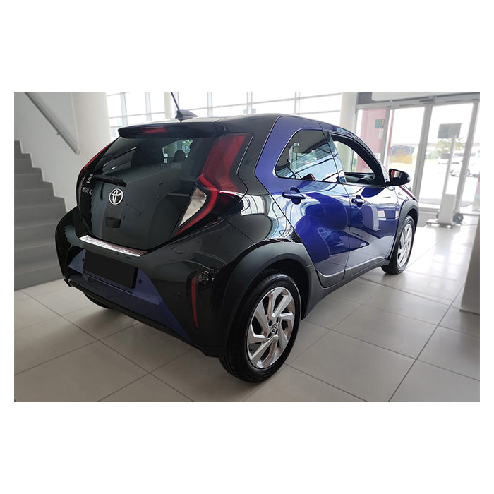 Læssekantbeskytter Toyota Aygo X 2022- Stål avisa