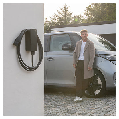 Amina S Ladeboks 11kW/20A 3-faset 6 Meter amina