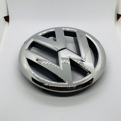 Volkswagen Golf 6 emblem, Sølv, Front 135mm - BilligStyling