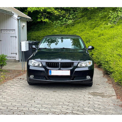 BMW E90 frontgrill nyrer - Sort højglans - Komplet sæt - BilligStyling